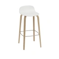 Visu-bar-stool-75-white-oak-Muuto-5000x5000-hi-res.jpg