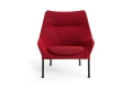 AF351-F484-AU31-03AE_O2 Lounge Chair w. seat cushion soft red_black powder coated steel base 03.jpg