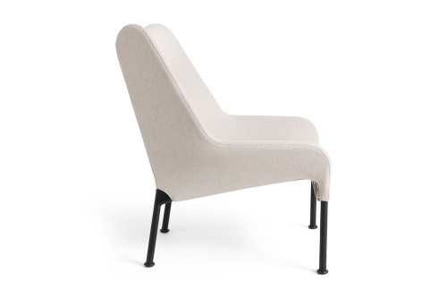 AF351-F478-AU31-03AB_O2 Lounge Chair w. seat cushion soft light grey_black powder coated steel base 01.jpg