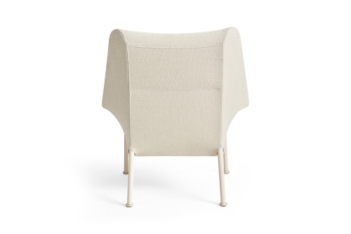 AF350-F476-AU31-03AA_O2 Lounge Chair w. seat cushion soft cream_eggshell powder coated steel base 02.jpg