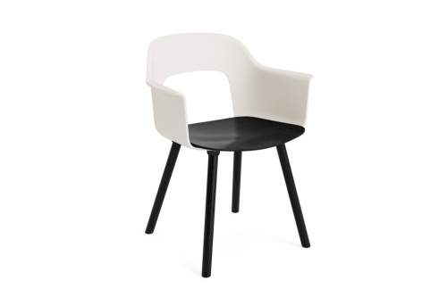 AF274-F340-AA51-01UF_Layout Armchair 222_black wb lacq oak 4 leg base_cream white shell_black wb lacq oak seat.jpg
