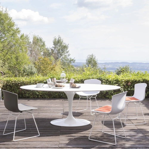 Saarinen-High-Table-Outdoor-white-Stół-ogrodowy-Saarinen-biały-Knoll (5).jpg