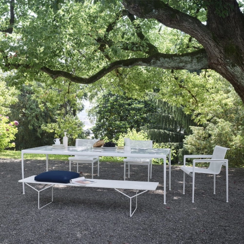 Knoll-Outdoor_Furniture-Schultz-Bertoia_Knoll-Ph-Federico-Cedrone.jpg