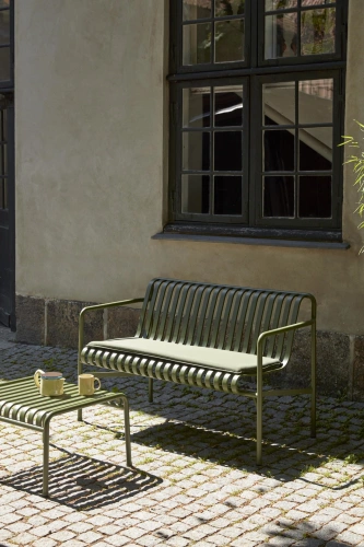 Palissade_Dining_Bench_Palissade_Ottoman_olive_Rainbow_Mug_light_yellow_Coffee_S_light_yellow.jpg