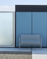Palissade_Dining_Bench_sky_grey_02.jpg