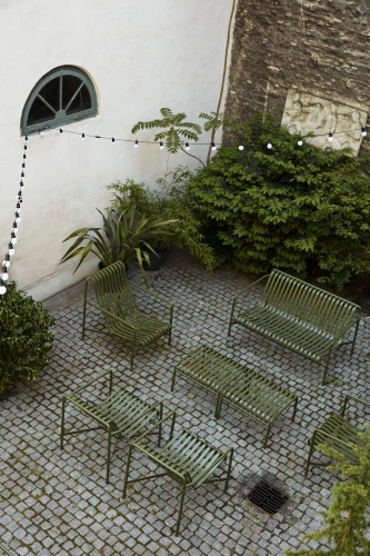Palissade_Lounge_Chair_high_Palissade_Dining_Bench_Palissade_Ottoman_Palissade_Lounge_Chair_low_olive.jpg
