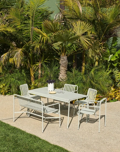 Palissade_Table_sky_grey_Palissade_Dining_Armchair_sky_grey_Palissade_Chair_sky_grey_Arcs_Vase_white.jpg