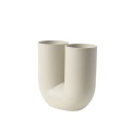 Kink-vase-sand-angle-Muuto-5000x5000-hi-res.jpg