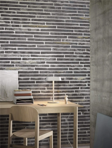 linear-table-lamp-grey-arrange-grey-terracotta-workshop-chair-oak-linear-wood-table-140-muuto-org.jpg