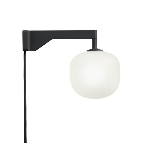 Rime-wall-lamp-black-Muuto-5000x5000-hi-res.jpg