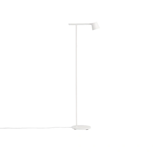 Tip-floor-lamp-white-Muuto-5000x5000-hi-res.jpg