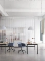 Under-the-bell-o55-fiber-gaslift-divina-154-base-table-tip-enfold-muuto-org.jpg