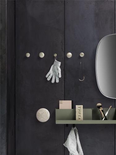 The_Dots_metal_Framed_Folded_bathroom.jpg