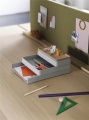 linear-system-screen-oak-hero-981-linear-system-table-oak-arrange-desktop-series-grey-muuto-org.jpg